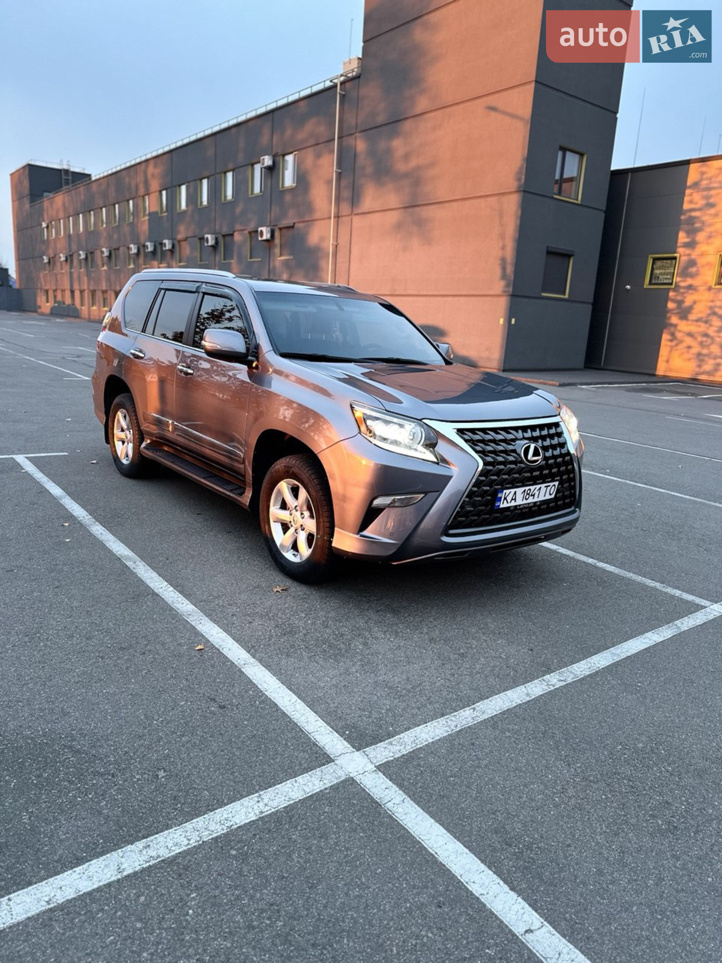 2017 Lexus GX - фото 1