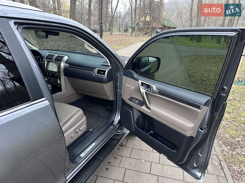 Внедорожник / Кроссовер Lexus GX 2020 в Киеве