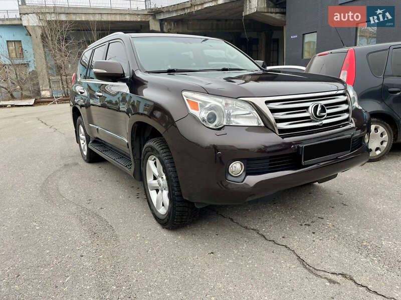 Lexus GX 2011