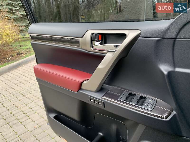 Внедорожник / Кроссовер Lexus GX 2020 в Кривом Роге