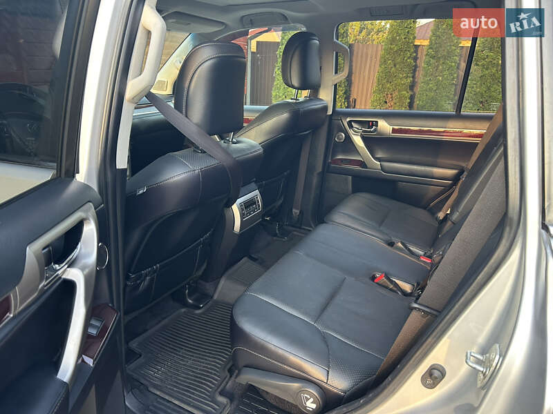 Внедорожник / Кроссовер Lexus GX 2018 в Ровно