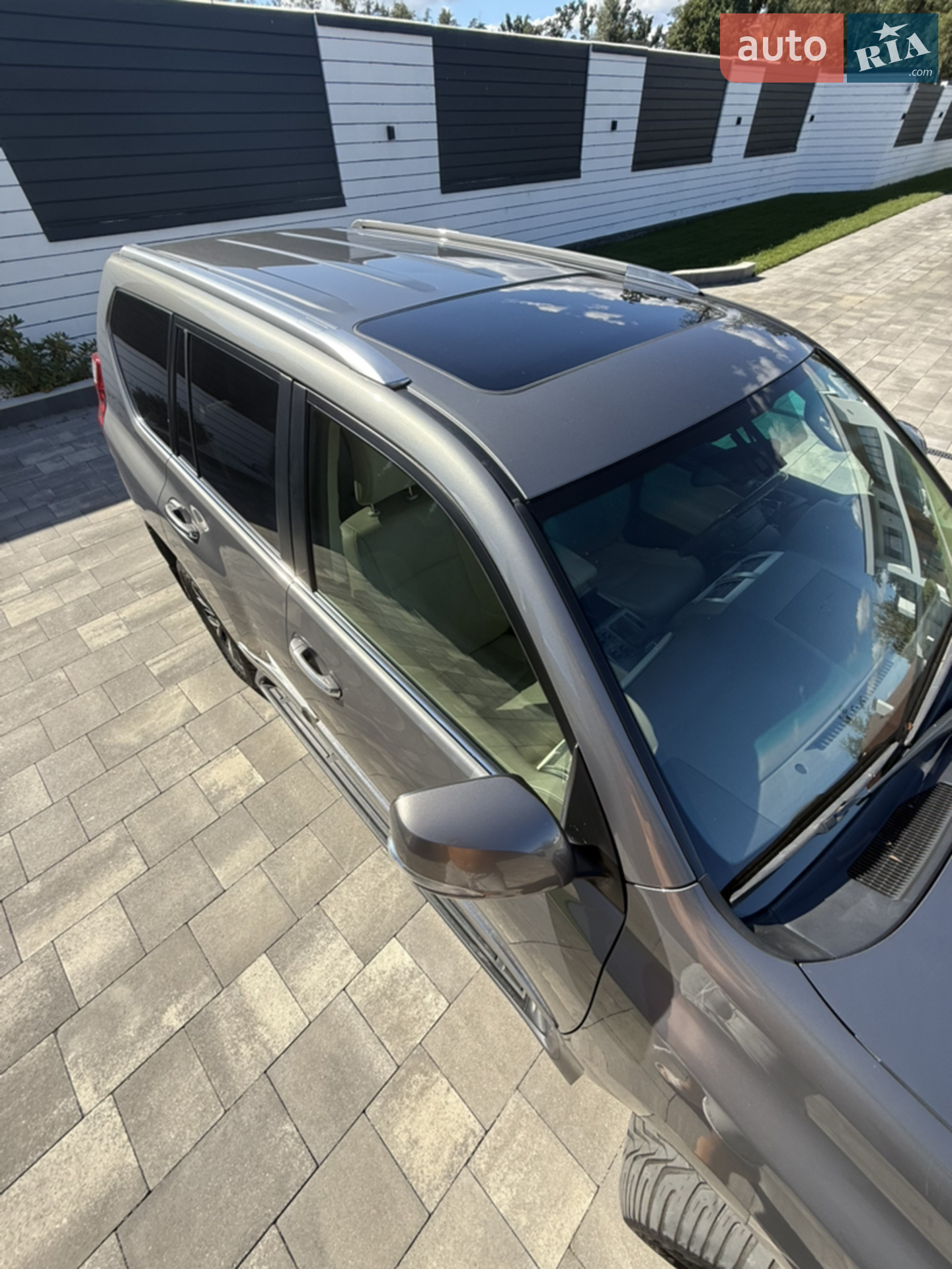 2010 Lexus GX - фото 1