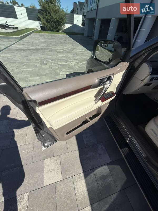 Внедорожник / Кроссовер Lexus GX 2010 в Ирпене фото 4 Внедорожник / Кроссовер Lexus GX 2010 в Ирпене