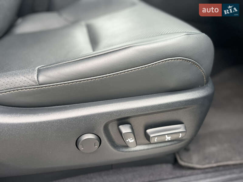 Внедорожник / Кроссовер Lexus GX 2022 в Киеве фото 44 Внедорожник / Кроссовер Lexus GX 2022 в Киеве