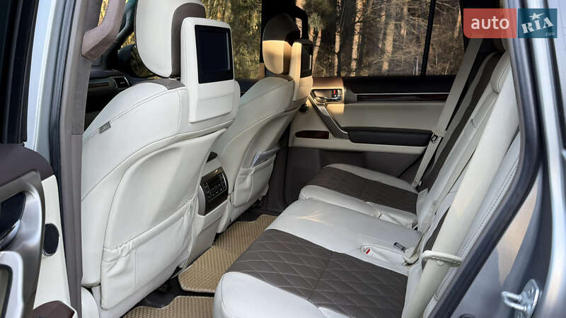 Позашляховик / Кросовер Lexus GX 2010 в Києві