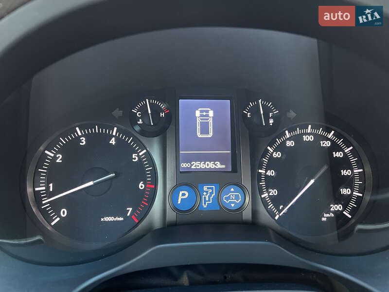 Позашляховик / Кросовер Lexus GX 2010 в Києві