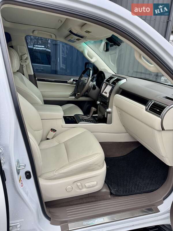 Позашляховик / Кросовер Lexus GX 2012 в Кам'янському