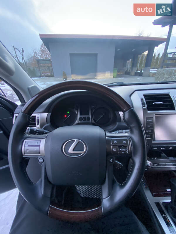 Внедорожник / Кроссовер Lexus GX 2019 в Надворной