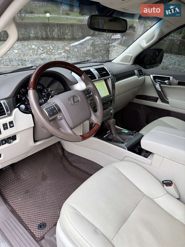 Позашляховик / Кросовер Lexus GX 2016 в Кропивницькому