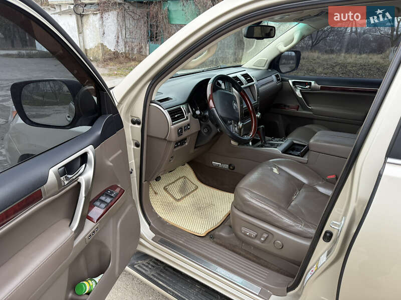 Внедорожник / Кроссовер Lexus GX 2010 в Золочеве фото 10 Внедорожник / Кроссовер Lexus GX 2010 в Золочеве