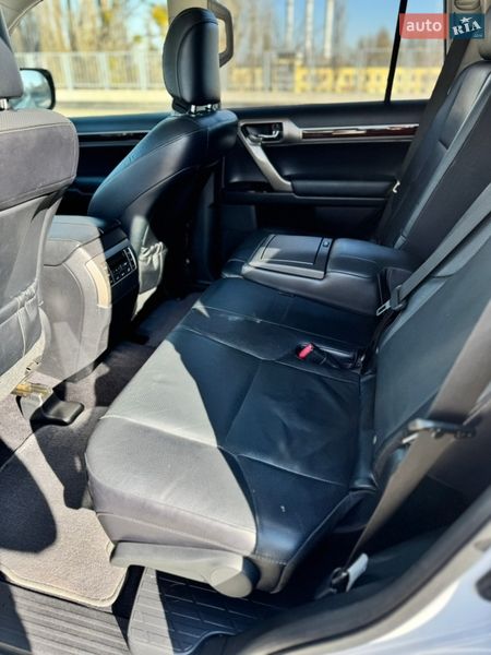 Позашляховик / Кросовер Lexus GX 2017 в Києві фото 8 Позашляховик / Кросовер Lexus GX 2017 в Києві