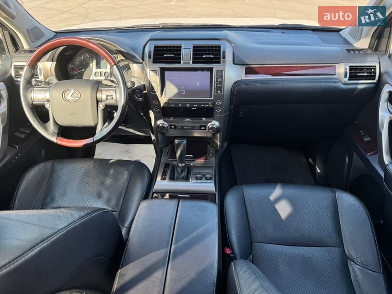 Позашляховик / Кросовер Lexus GX 2017 в Києві фото 15 Позашляховик / Кросовер Lexus GX 2017 в Києві