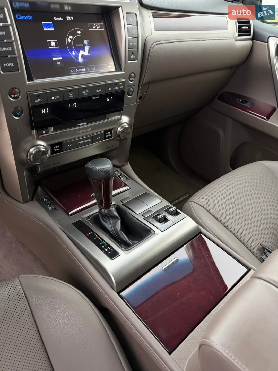 2019 Lexus GX - мініатюра 17