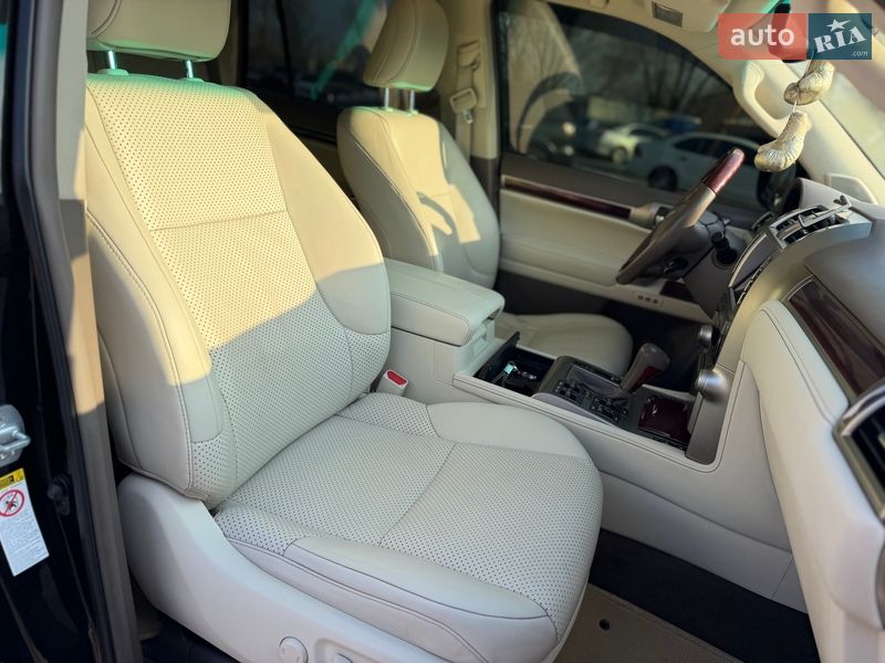 Внедорожник / Кроссовер Lexus GX 2011 в Киеве