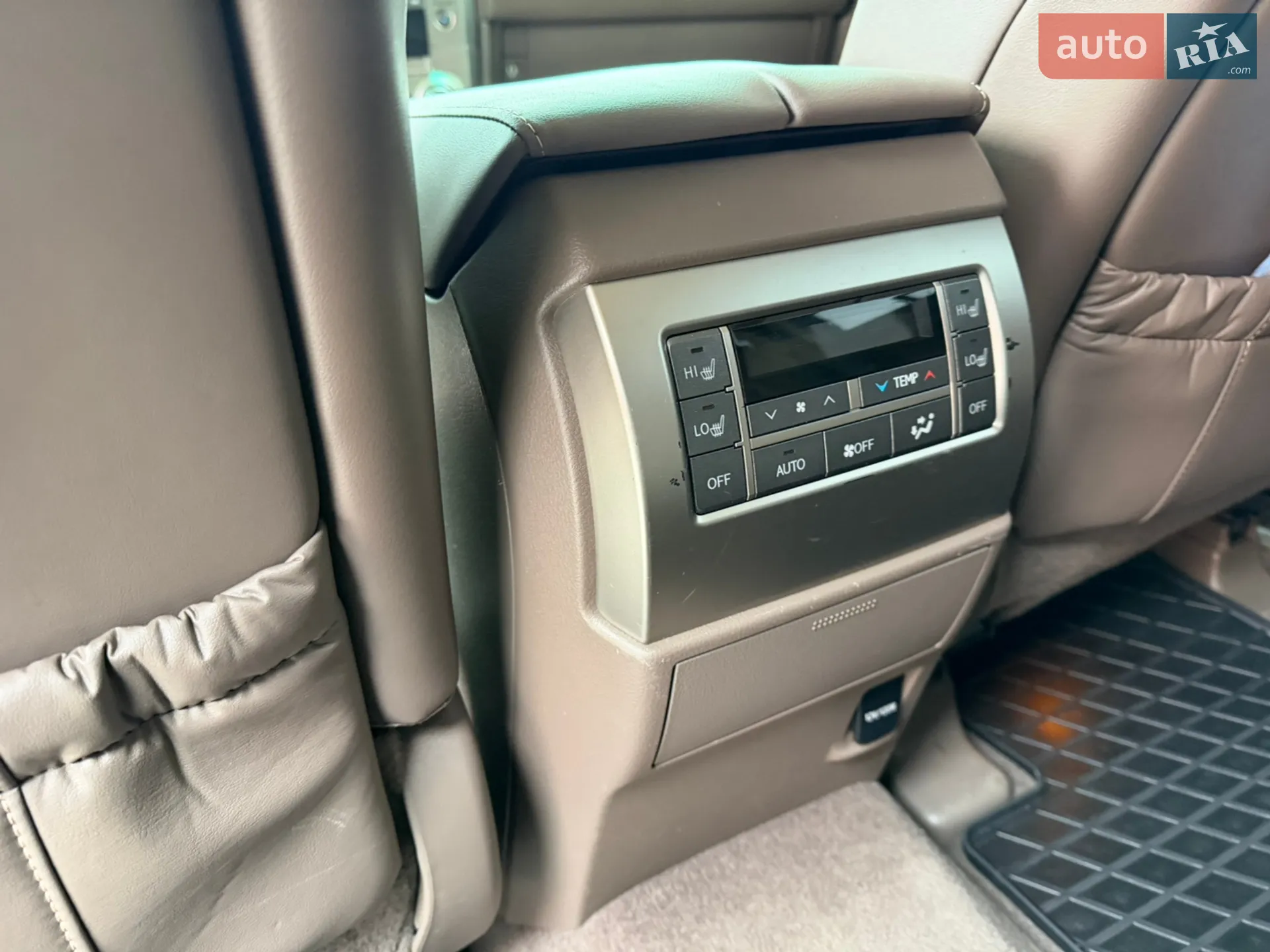 2017 Lexus GX - мініатюра 10