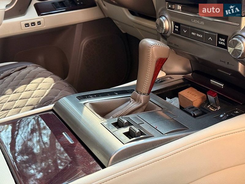 Внедорожник / Кроссовер Lexus GX 2014 в Ахтырке