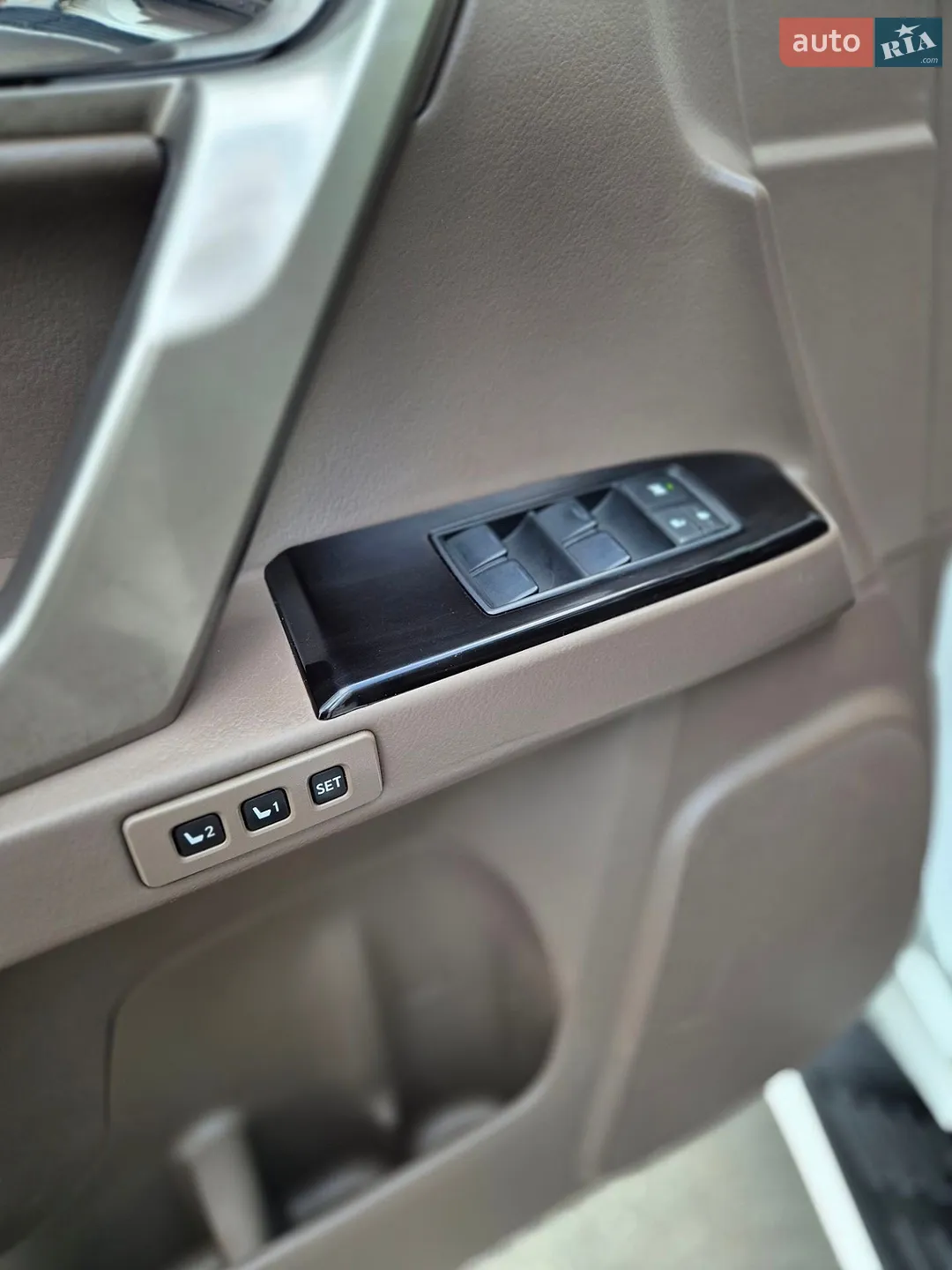2016 Lexus GX - мініатюра 24
