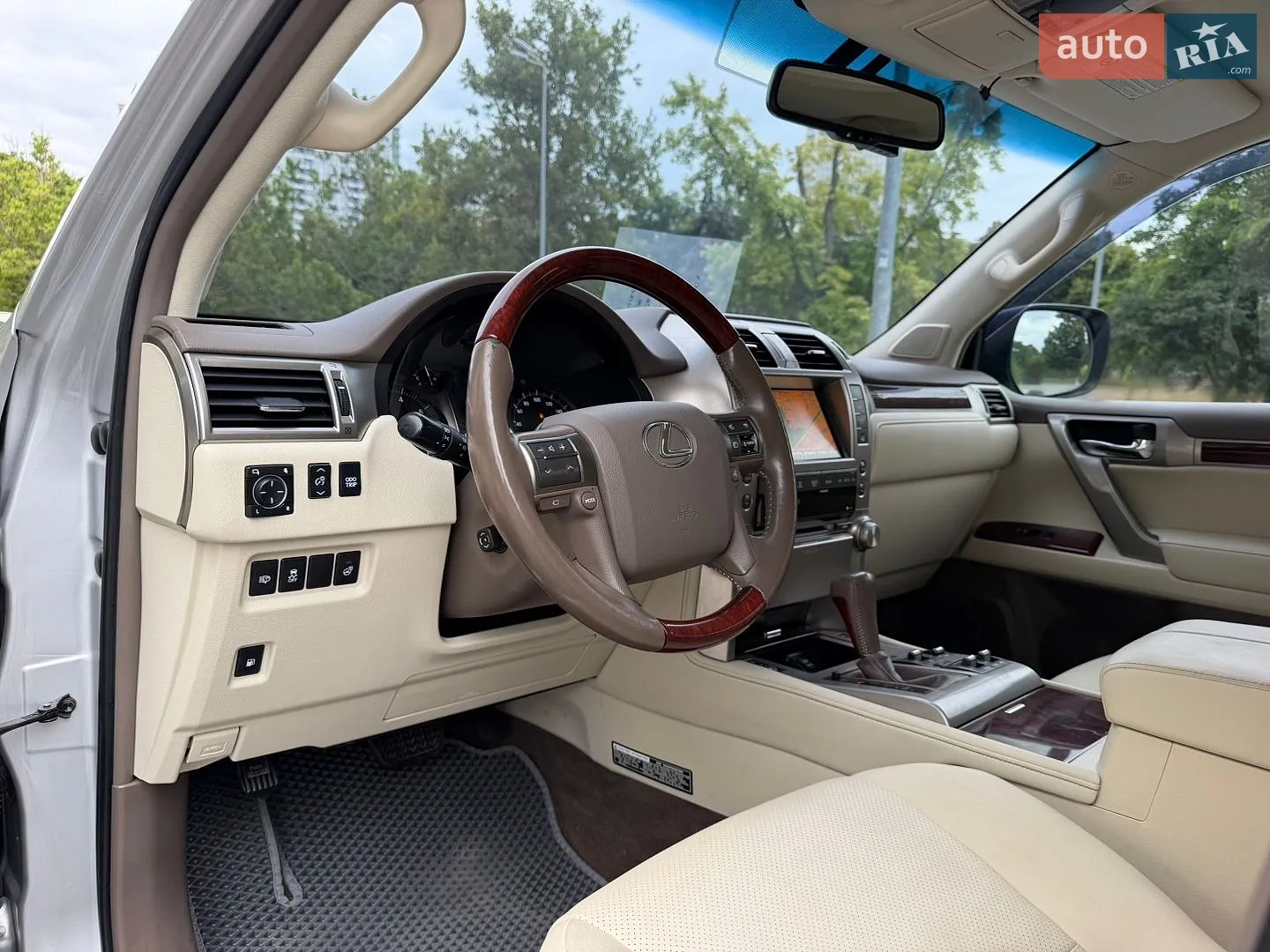 2011 Lexus GX - мініатюра 40