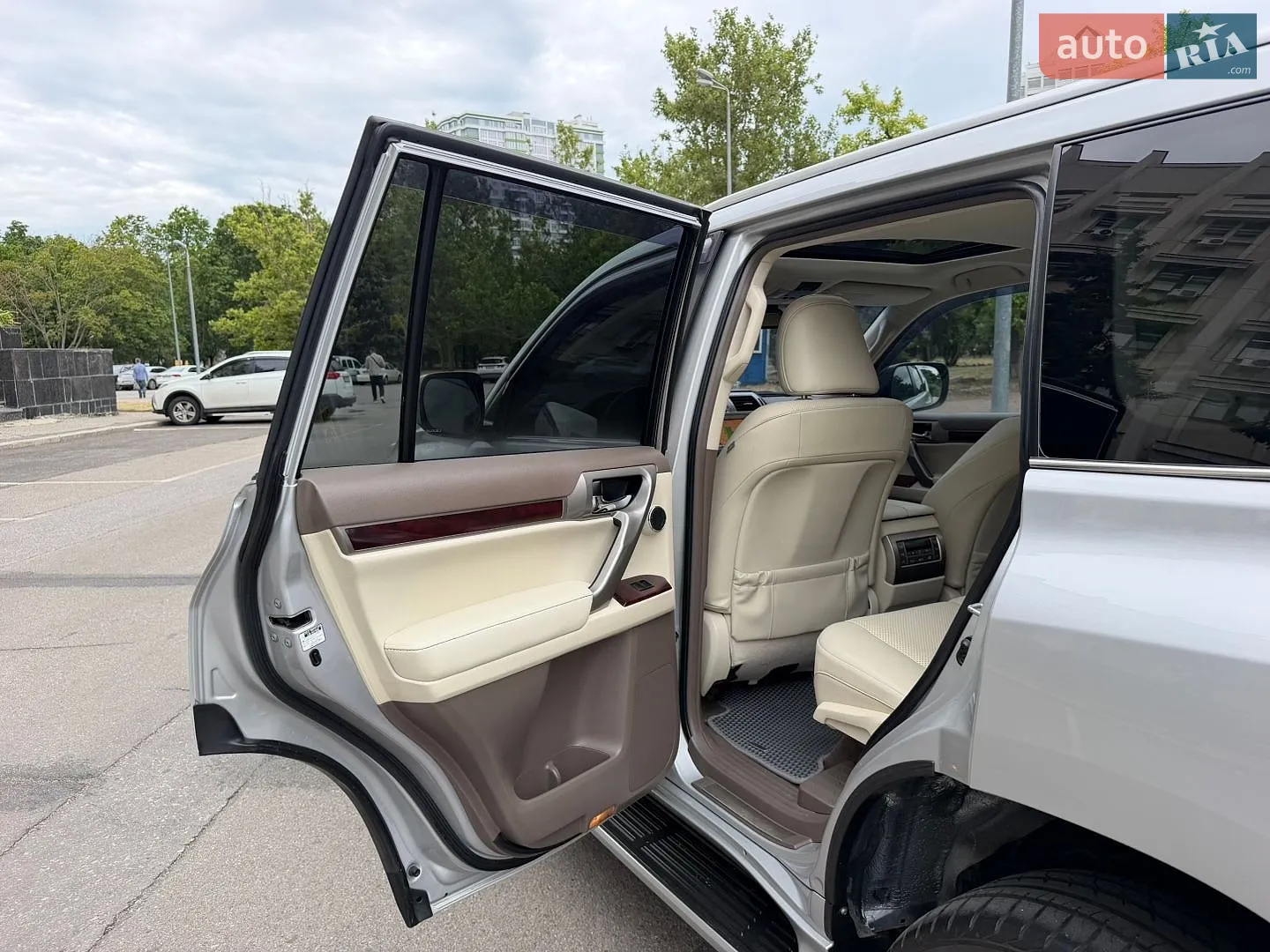 2011 Lexus GX - мініатюра 75