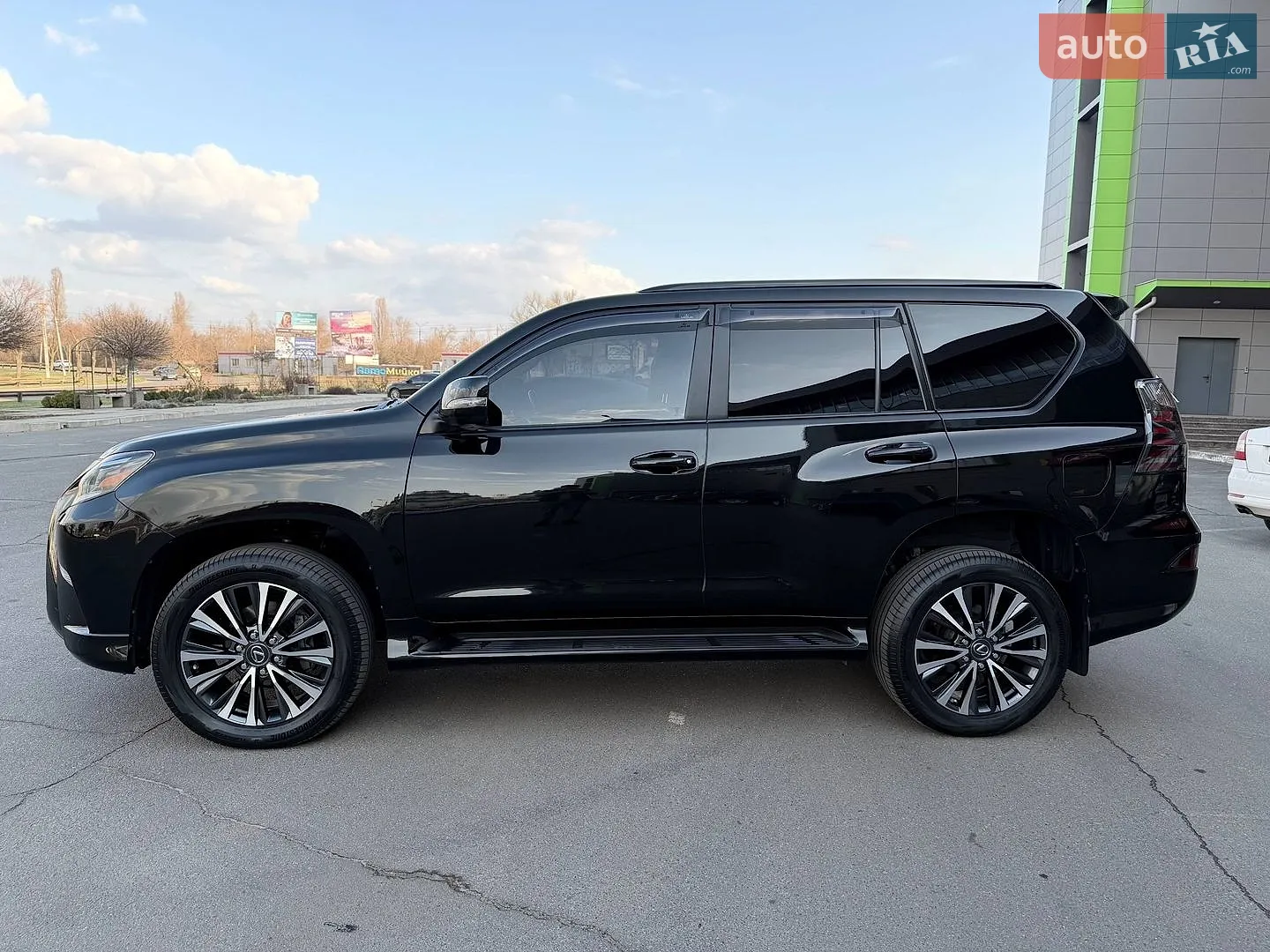 2020 Lexus GX - мініатюра 6