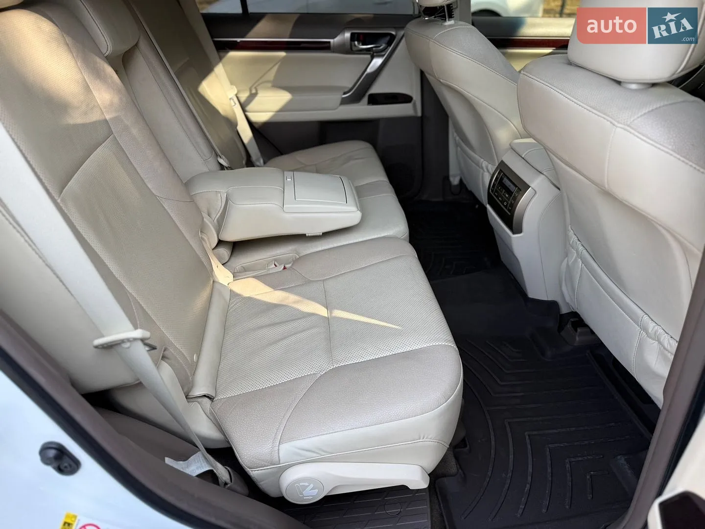 2014 Lexus GX - мініатюра 14