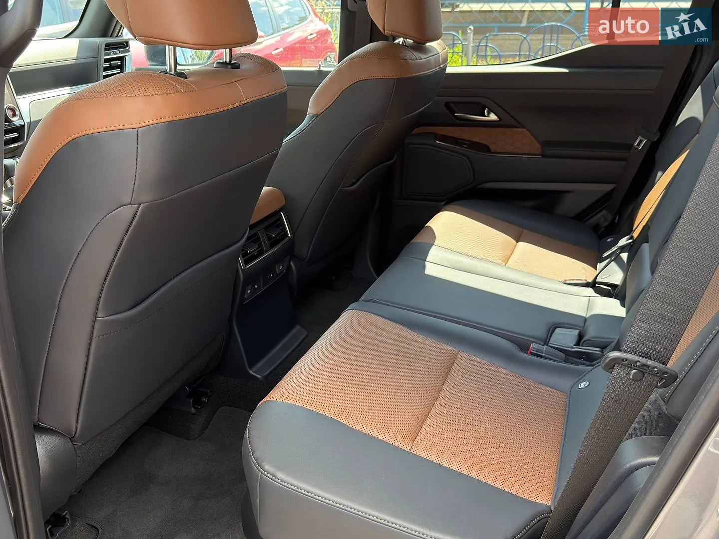 2025 Lexus GX - мініатюра 23