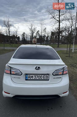 Седан Lexus HS 2009 в Киеве