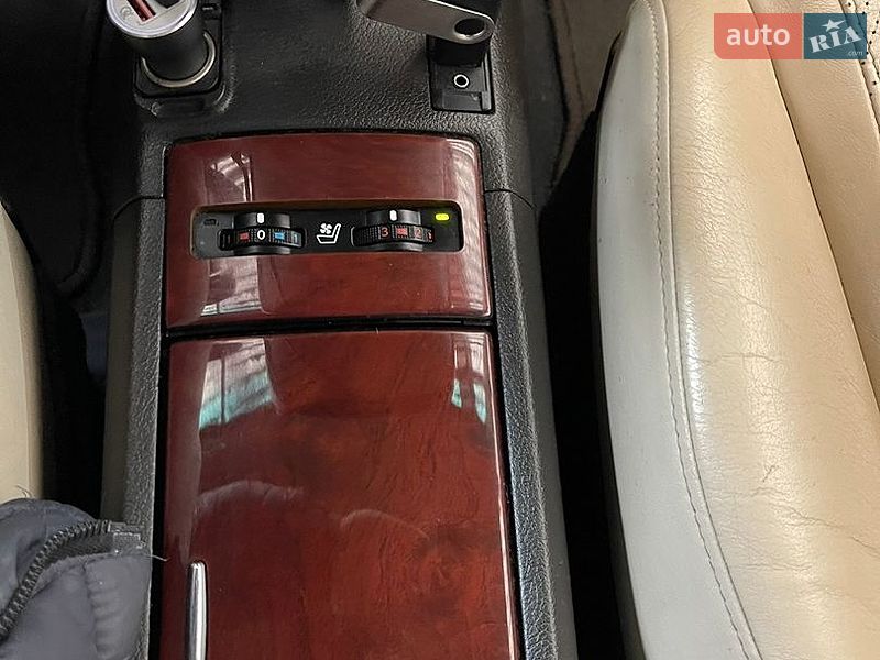 Седан Lexus HS 2009 в Киеве
