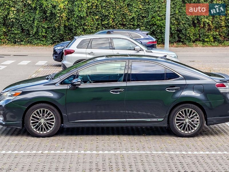 Седан Lexus HS 2011 в Києві