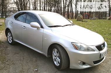 Седан Lexus IS 2006 в Львове