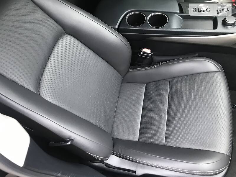 Седан Lexus IS 2016 в Одесі фото 14 Седан Lexus IS 2016 в Одесі
