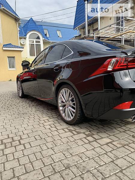Седан Lexus IS 2015 в Одесі фото 3 Седан Lexus IS 2015 в Одесі