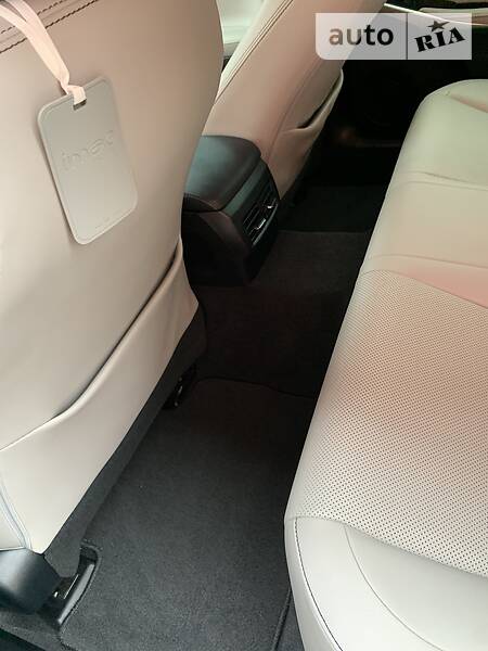 Седан Lexus IS 2015 в Одесі фото 43 Седан Lexus IS 2015 в Одесі