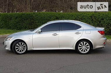 Седан Lexus IS 2008 в 