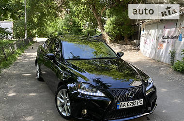 Седан Lexus IS 2010 в 