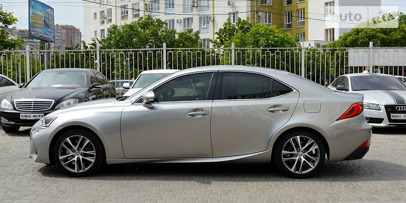 Седан Lexus IS 2017 в Одесі фото 12 Седан Lexus IS 2017 в Одесі