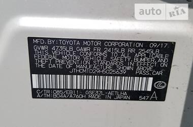 Седан Lexus IS 2017 в 