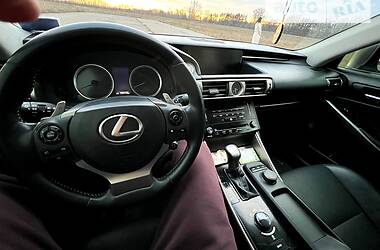 Седан Lexus IS 2014 в Полтаве