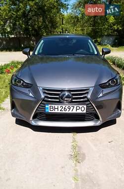 Седан Lexus IS 2017 в Новому Бузі