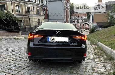 Седан Lexus IS 2018 в Киеве