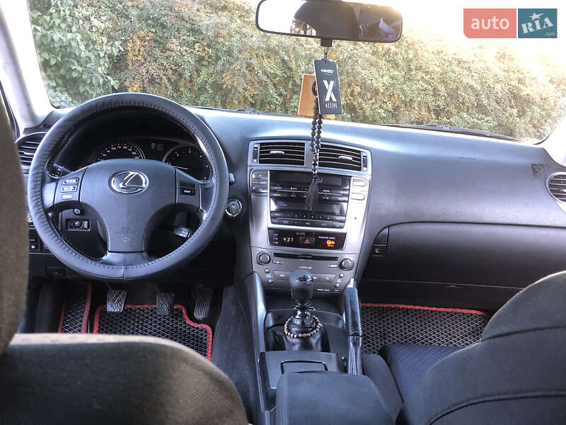 Седан Lexus IS 2006 в Полтаве фото 17 Седан Lexus IS 2006 в Полтаве