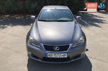 Седан Lexus IS 2014 в Гнивани