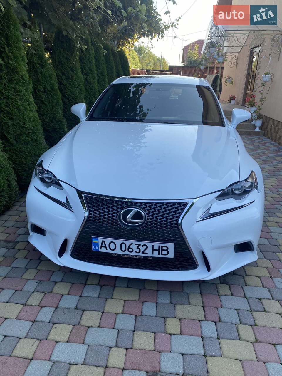 2015 Lexus IS - мініатюра 17