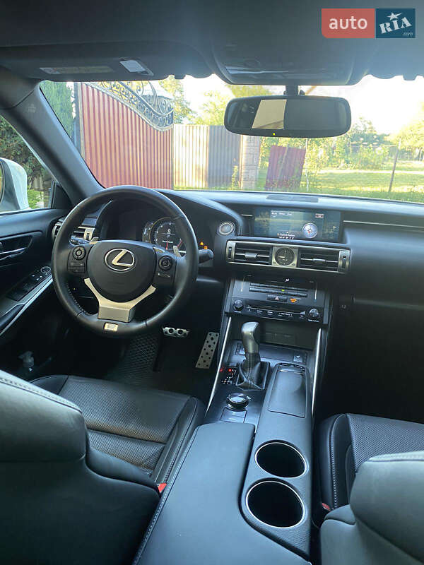 Седан Lexus IS 2014 в Тячеві фото 8 Седан Lexus IS 2014 в Тячеві