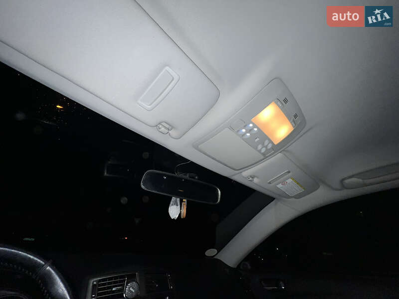 Седан Lexus IS 2008 в Луцьку