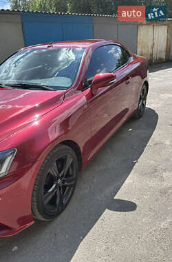 Кабріолет Lexus IS 2012 в Києві