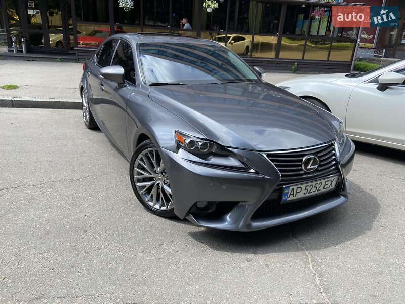 Седан Lexus IS 2016 в Запорожье
