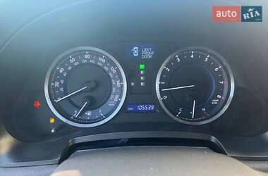 Седан Lexus IS 2011 в 