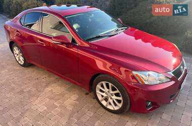 Седан Lexus IS 2011 в 