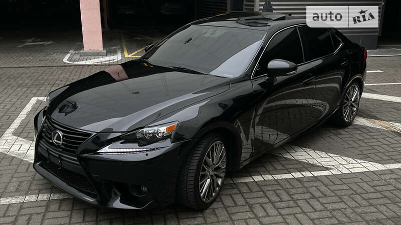 Седан Lexus IS 2013 в Києві фото 19 Седан Lexus IS 2013 в Києві